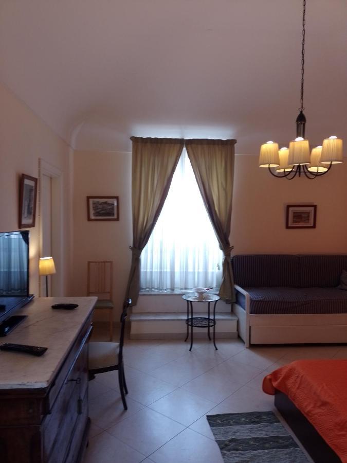 B&B Cupole E Campanili 那不勒斯 外观 照片