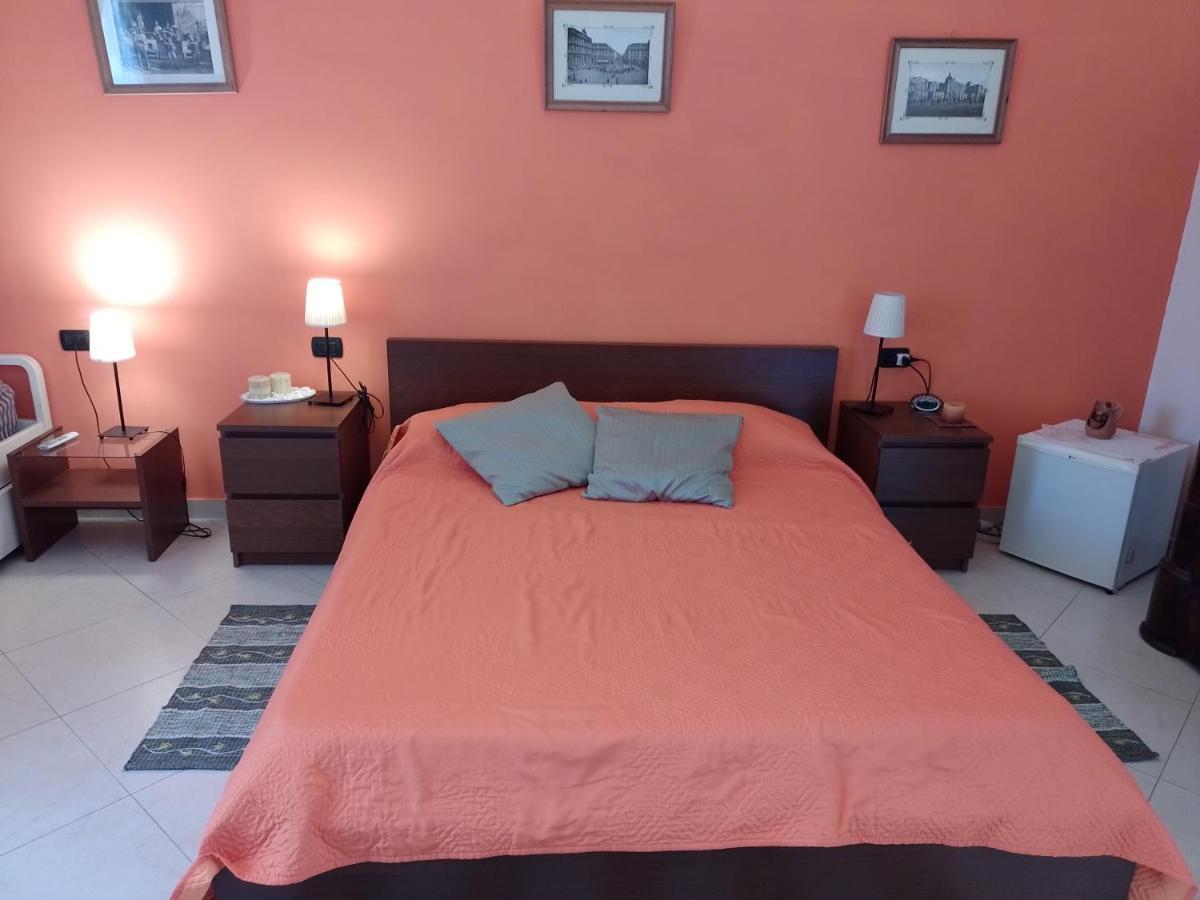 B&B Cupole E Campanili 那不勒斯 外观 照片